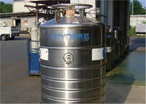 可搬式液化ヘリウム容器